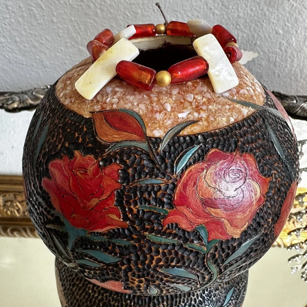 Jodi Finkenbinder Signed Original Gourd Art Bowl Vase 5 Inch Roses Texas Beads
